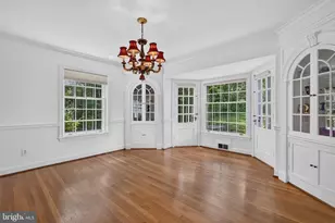 8112 Rayburn Rd, Bethesda, MD 20817 - Photo 16