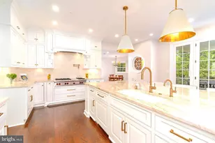 4011 Bradley Ln, Chevy Chase, MD 20815 - Photo 14