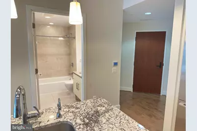 7171 Woodmont Avenue #606, Bethesda, MD 20815 - Photo 8