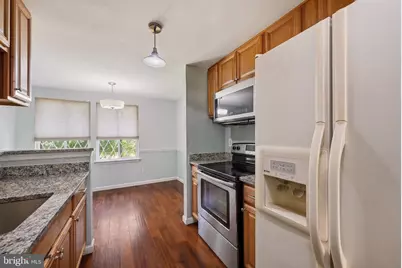 11709 Ashworth Court, Germantown, MD 20876 - Photo 6