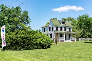 22310 Dickerson Rd, Dickerson, MD 20842 - Photo 2