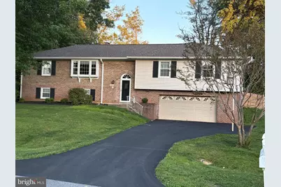 17617 Prince Edward Drive, Olney, MD 20832 - Photo 2