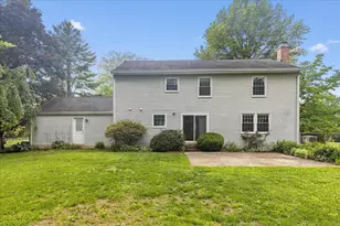 21917 Foxlair Rd, Gaithersburg, MD 20882 - Photo 38