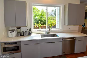 5802 Wilmett, Bethesda, MD 20817 - Photo 14