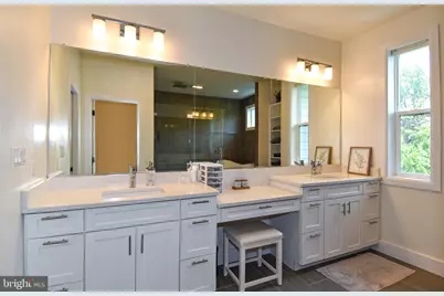 5802 Wilmett, Bethesda, MD 20817 - Photo 48