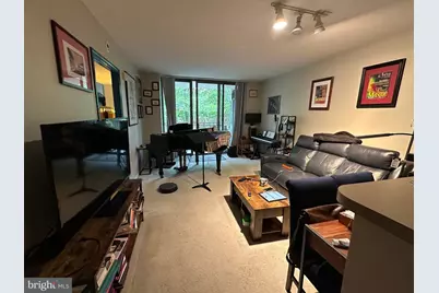 11710 Old Georgetown Road #225, North Bethesda, MD 20852 - Photo 10