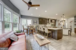 13101 Ridge Dr, Rockville, MD 20850 - Photo 12