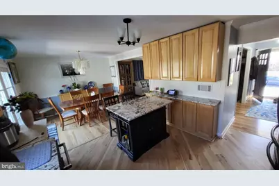8001 Postoak Road, Potomac, MD 20854 - Photo 10