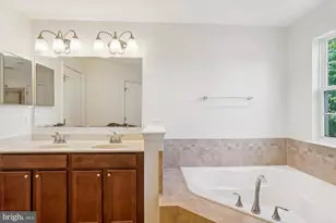 23204 Scholl Manor Way, Clarksburg, MD 20871 - Photo 14