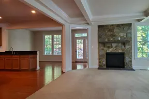 411 Greenebaum Ln, Gaithersburg, MD 20878 - Photo 8