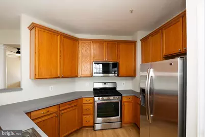 584 Orchard Ridge Drive #200, Gaithersburg, MD 20878 - Photo 32
