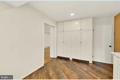 8416 Fox Run, Potomac, MD 20854 - Photo 24