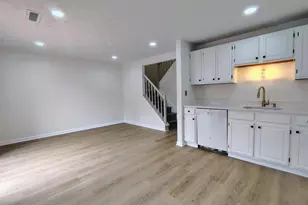 19443 Breezedale Ln, Germantown, MD 20876 - Photo 6