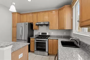 563 Pelican Ave, Gaithersburg, MD 20877 - Photo 20