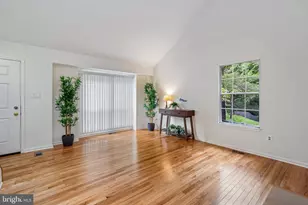 2 Tivoli Lake Ct, Silver Spring, MD 20906 - Photo 10