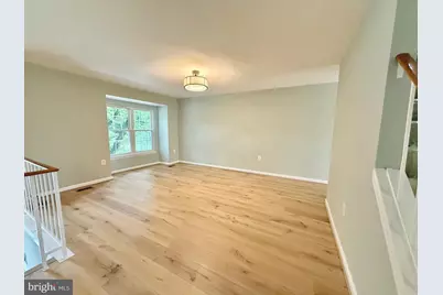 405 Amberfield Lane, Gaithersburg, MD 20878 - Photo 2