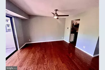 9039 Sligo Creek Parkway #410, Silver Spring, MD 20901 - Photo 16