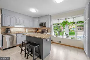 807 Brice Rd, Rockville, MD 20852 - Photo 2