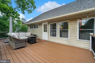 807 Brice Rd, Rockville, MD 20852 - Photo 12