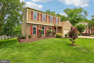 8609 Aqueduct Rd, Potomac, MD 20854 - Photo 2