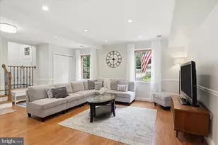 6939 Wick Ln, Rockville, MD 20855 - Photo 16