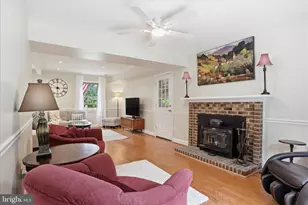 6939 Wick Ln, Rockville, MD 20855 - Photo 14