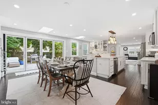 8803 Liberty Ln, Potomac, MD 20854 - Photo 14