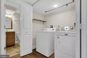 10307 Insley St, Silver Spring, MD 20902 - Photo 28