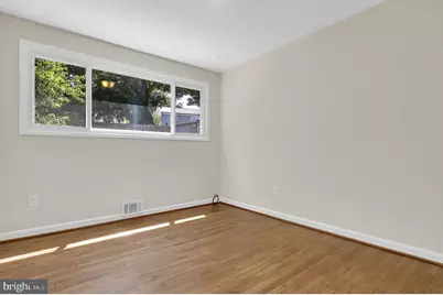10307 Insley Street, Silver Spring, MD 20902 - Photo 14