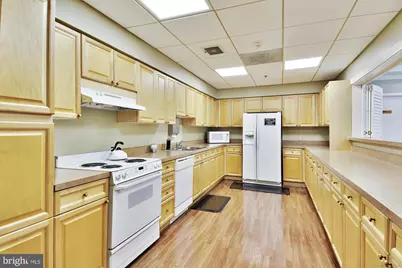 3200 N Leisure World Boulevard #1018, Silver Spring, MD 20906 - Photo 18