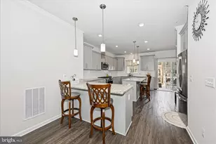 13316 Garnkirk Forest Dr, Clarksburg, MD 20871 - Photo 8
