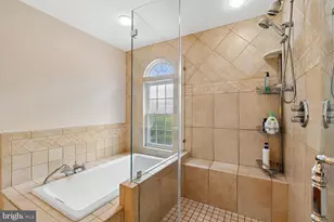 11612 Settlers Cir, Germantown, MD 20876 - Photo 40