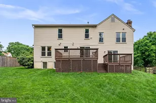 1119 Halesworth Dr, Potomac, MD 20854 - Photo 44