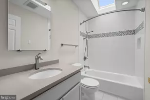 1119 Halesworth Dr, Potomac, MD 20854 - Photo 32