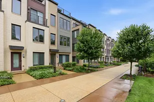 6924 Rockledge Dr, Bethesda, MD 20817 - Photo 2