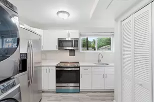 14407 Oakvale St, Rockville, MD 20853 - Photo 6