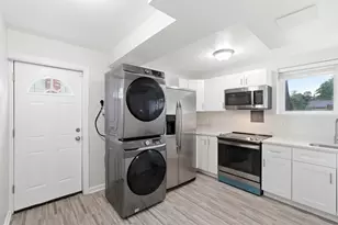 14407 Oakvale St, Rockville, MD 20853 - Photo 6