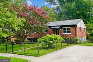 11705 Ashley Dr, North Bethesda, MD 20852 - Photo 2