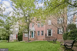563 Pelican Ave, Gaithersburg, MD 20877 - Photo 1