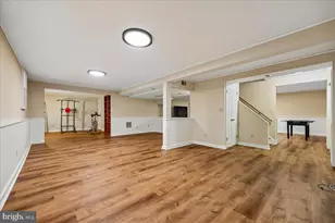 16 Fairwood Ct, Rockville, MD 20850 - Photo 26