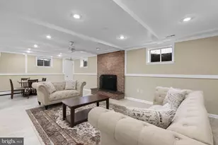 17701 Stoneridge Dr, Gaithersburg, MD 20878 - Photo 20