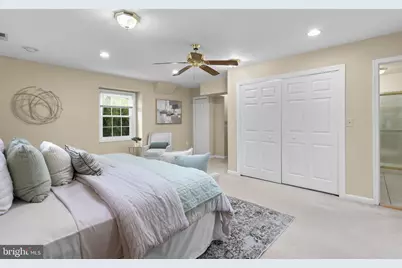 17701 Stoneridge Drive, Gaithersburg, MD 20878 - Photo 12