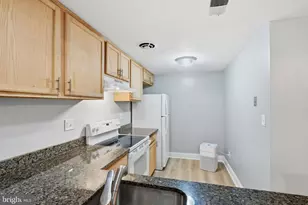 8874 Welbeck Way, Gaithersburg, MD 20886 - Photo 12