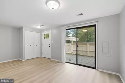 8874 Welbeck Way, Gaithersburg, MD 20886 - Photo 10