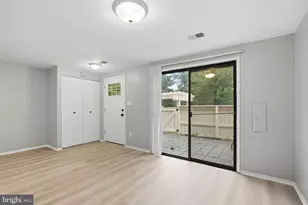 8874 Welbeck Way, Gaithersburg, MD 20886 - Photo 10