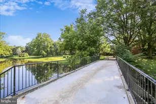10500 Rockville Pik, Rockville, MD 20852 - Photo 30