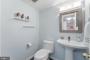 14924 Bauer Dr, Rockville, MD 20853 - Photo 38