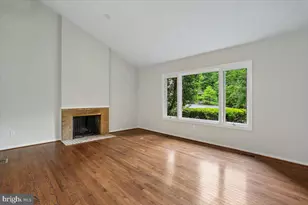 8026 Cypress Grove Ln, Cabin John, MD 20818 - Photo 2