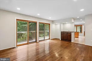 8026 Cypress Grove Ln, Cabin John, MD 20818 - Photo 16