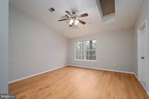 20821 Shamrock Glen Cir, Germantown, MD 20874 - Photo 26